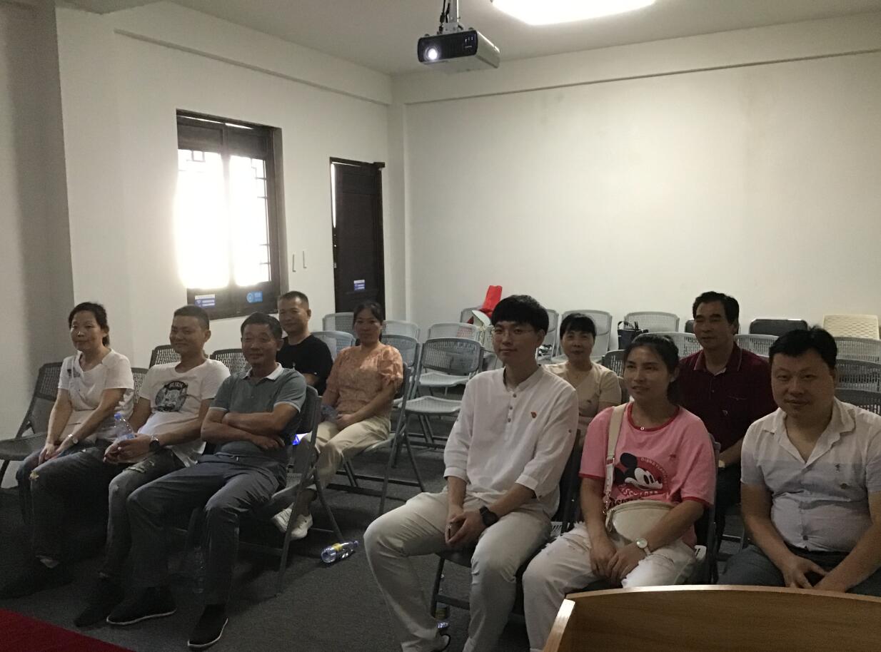 湖南德晴天澤建設(shè)工程有限公司,房屋建筑工程施工,園林綠化設(shè)計(jì)施工,道路工程施工哪家好